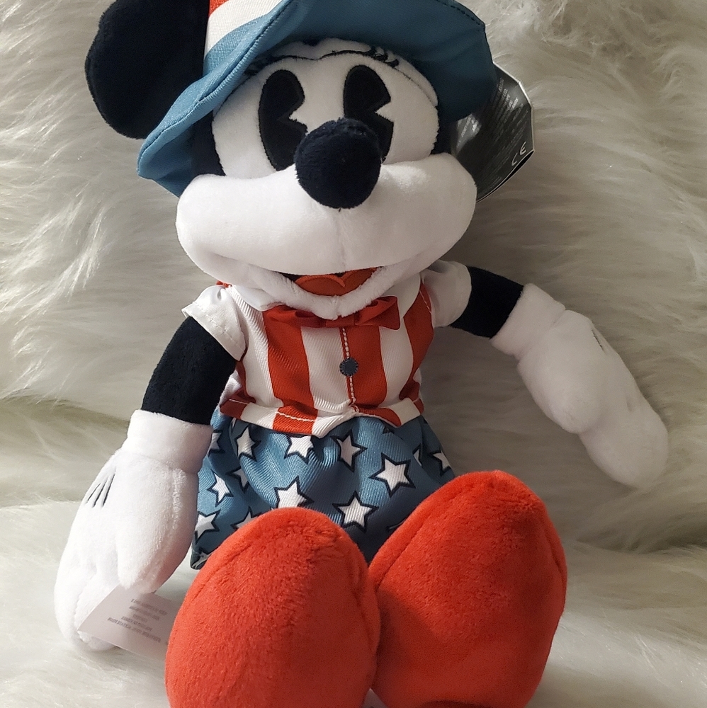 Minnie Mouse Vintage look doll